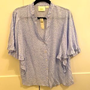 Maeve by Anthropologie blue and white flowy blouse/top in size L